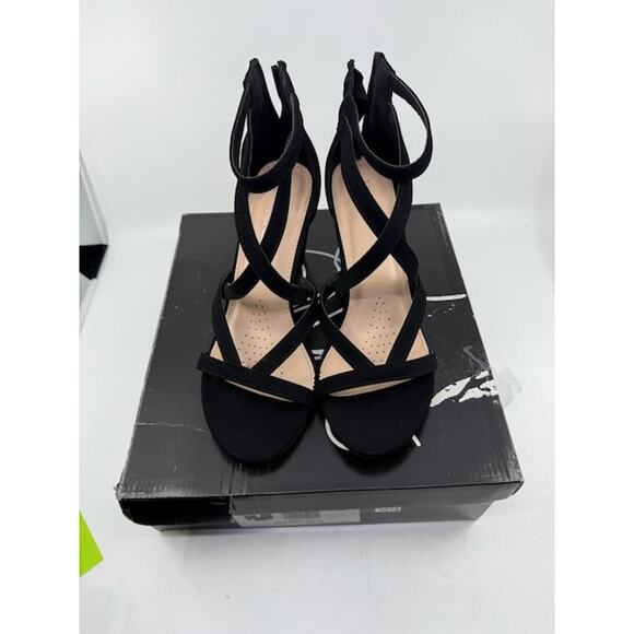 TRENDSup Collection Chunky Heel Ankle Strap Sandals Suede Black Womens Size 9.5 - Picture 2 of 6